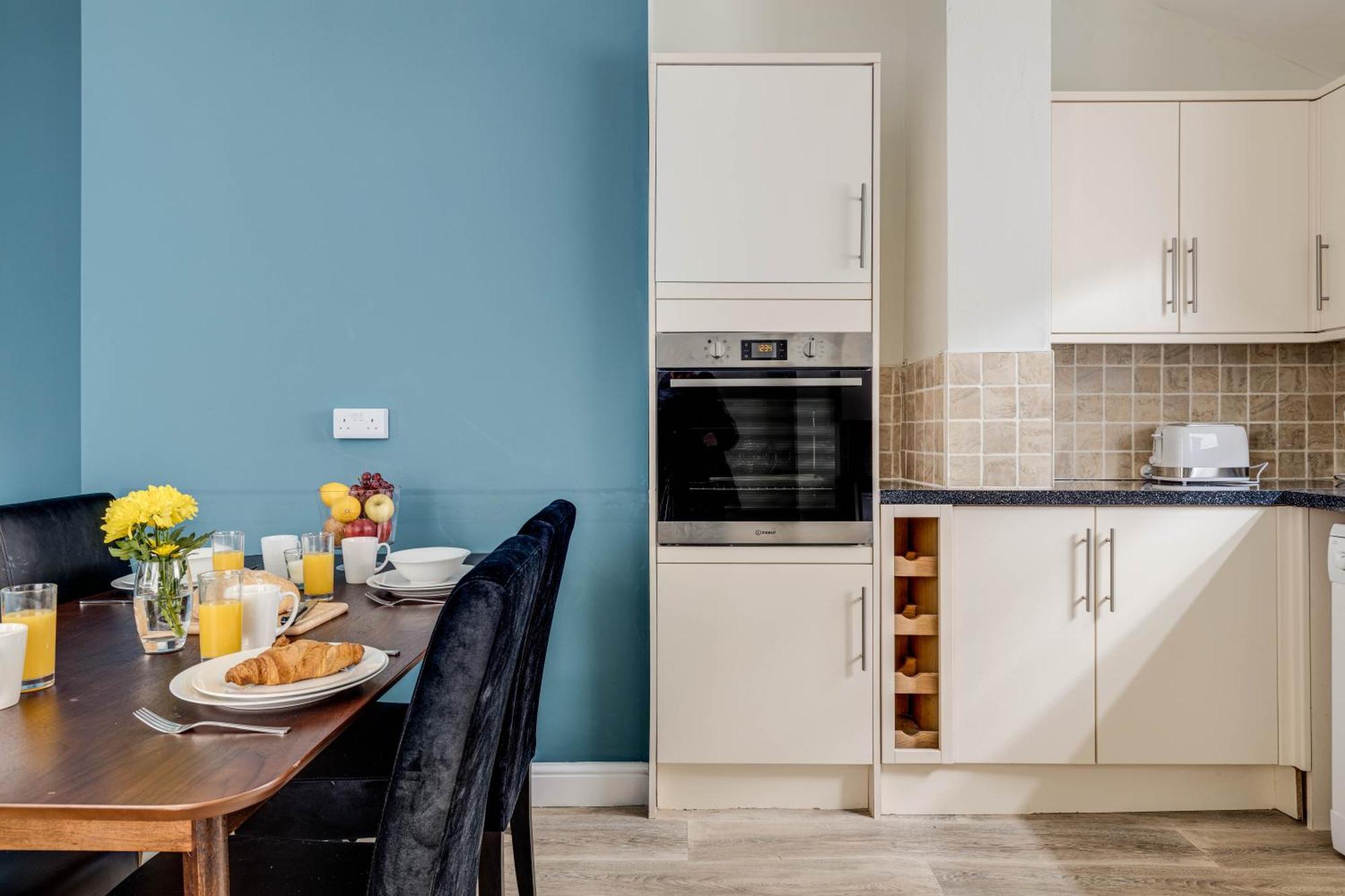 Esplanade Garden Apartment Скарборо Экстерьер фото