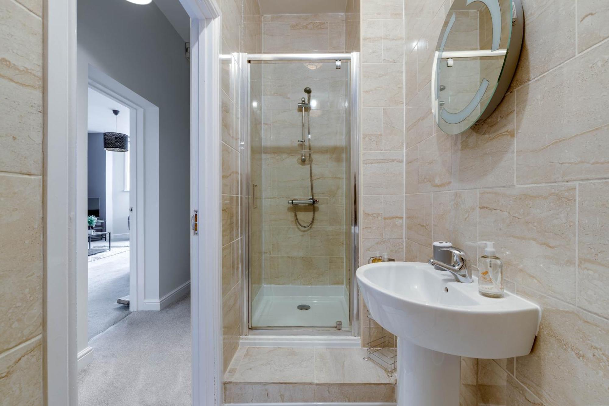Esplanade Garden Apartment Скарборо Экстерьер фото